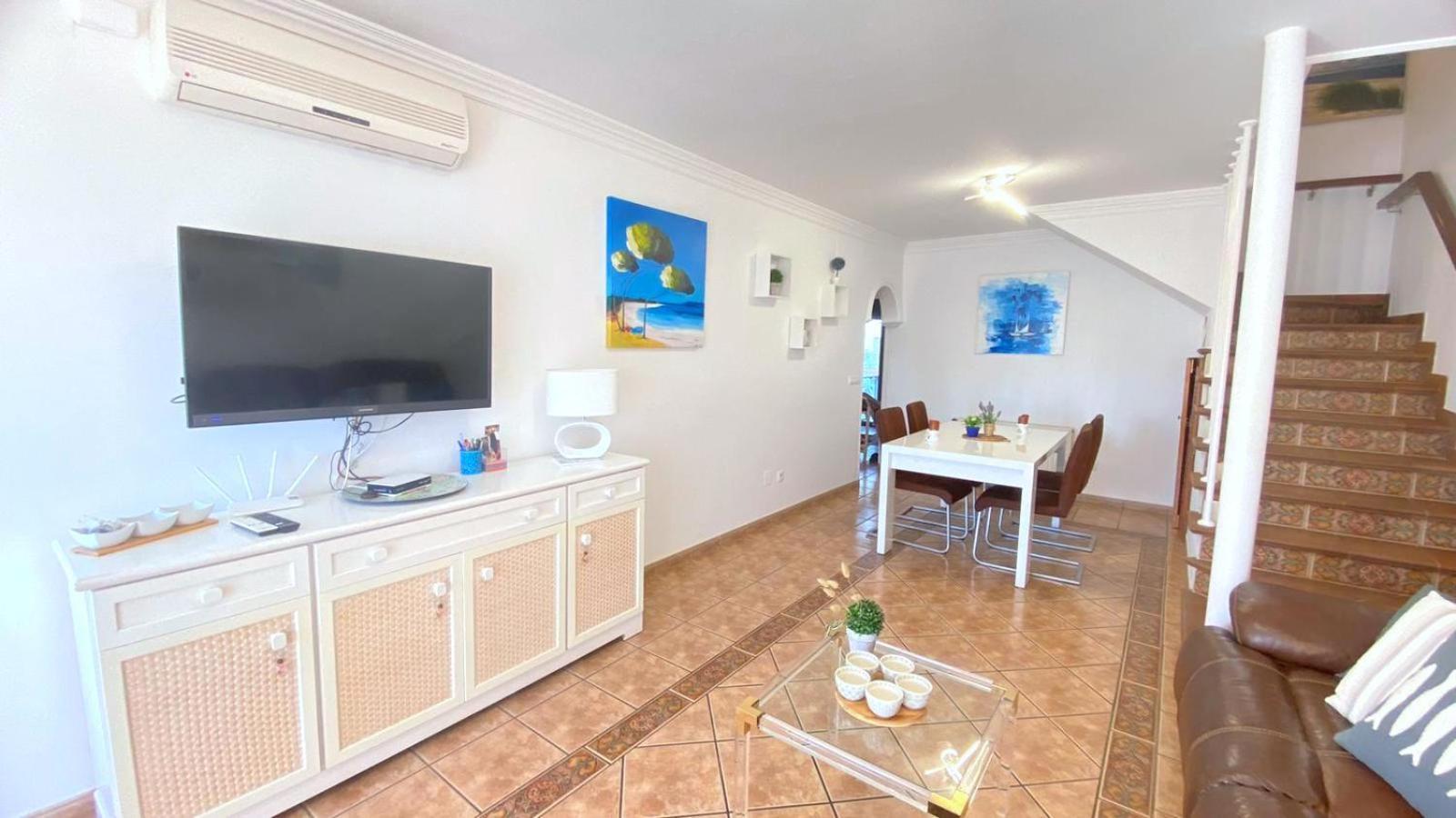 Villa Bages Roses Exterior foto