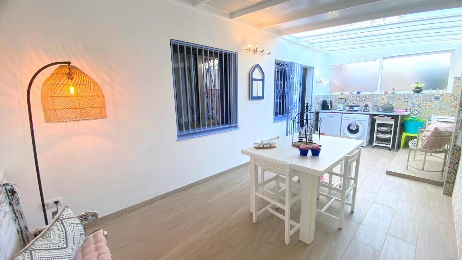 Villa Bages Roses Exterior foto