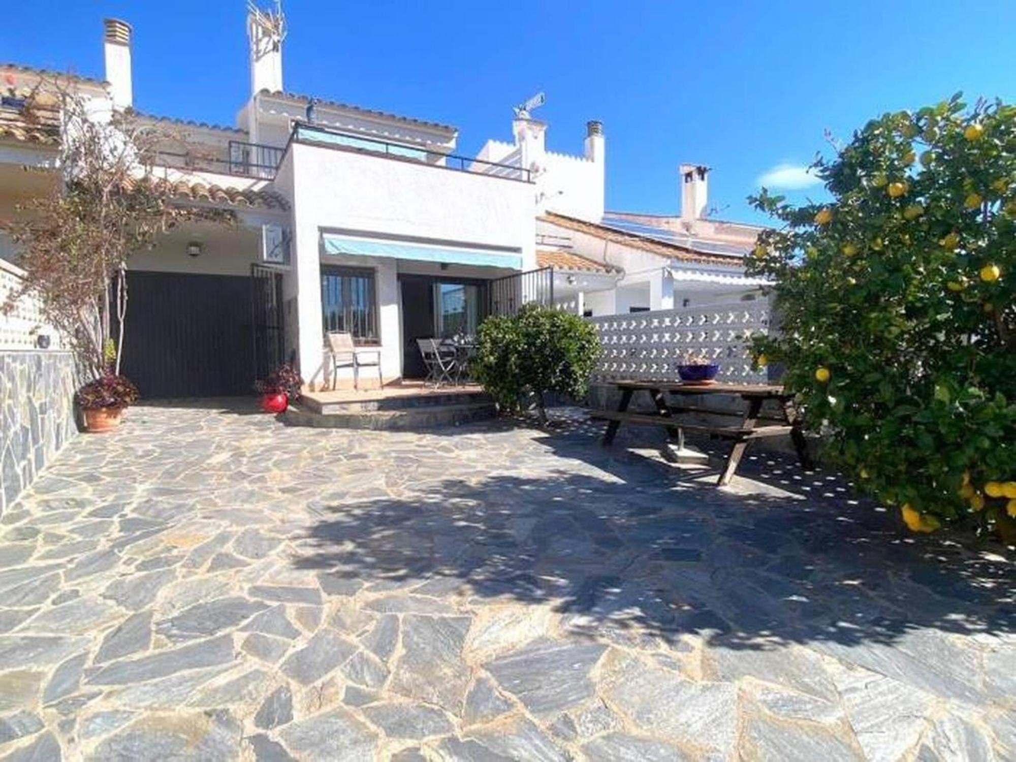 Villa Bages Roses Exterior foto